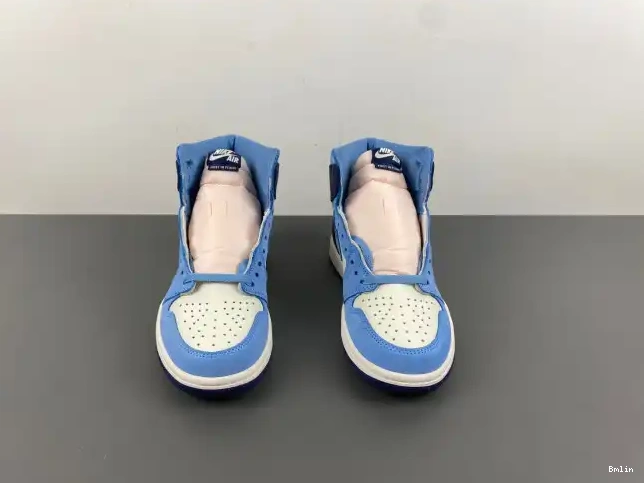 Bmlin Jordan in 1 FD2596-400 Flight OG Air First WMNS High 0525